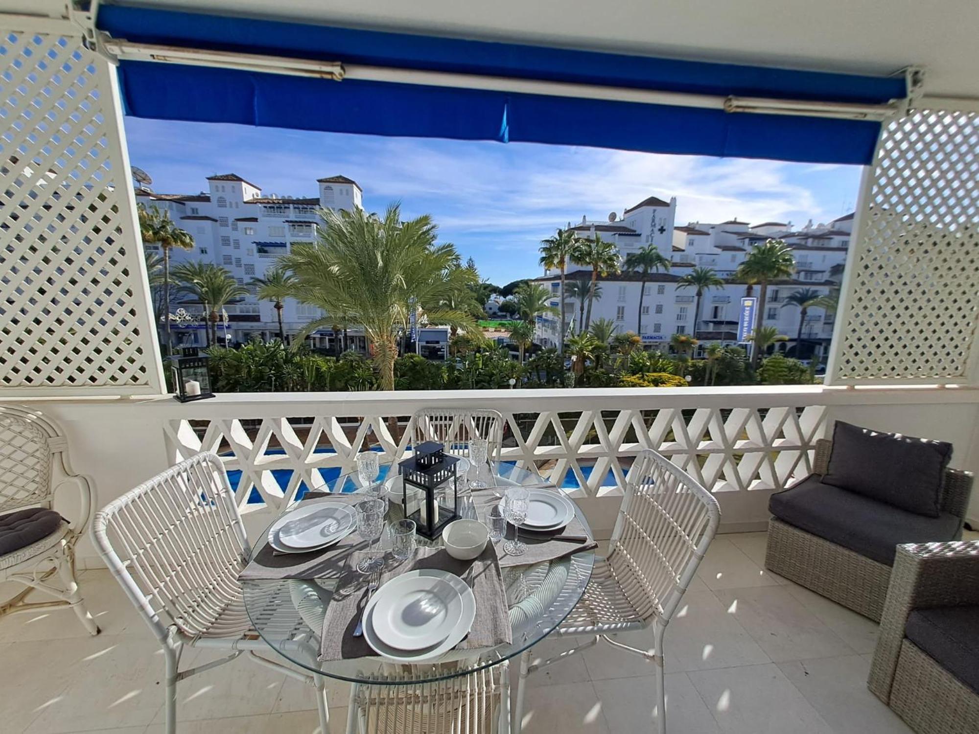 Apartment Luminous In Playas Del Duque , Puerto Banus By Holidays & Marbella
